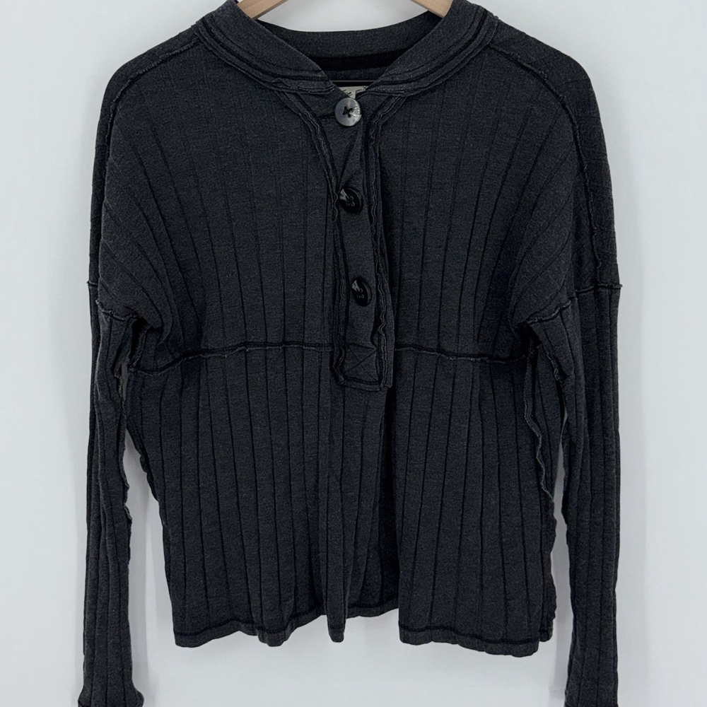 Free People In The Mix Knit Henley Dark Gray Women’s Size Small